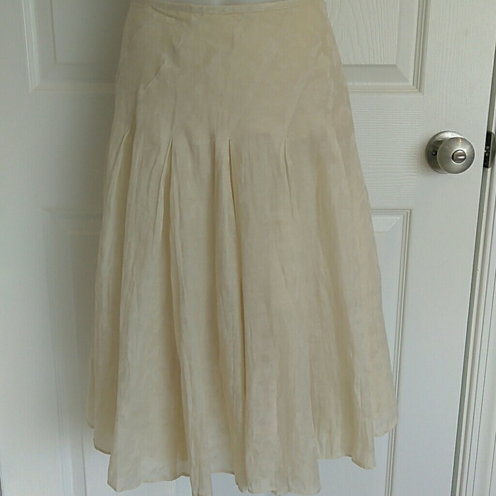 Banana Republic floral skirt